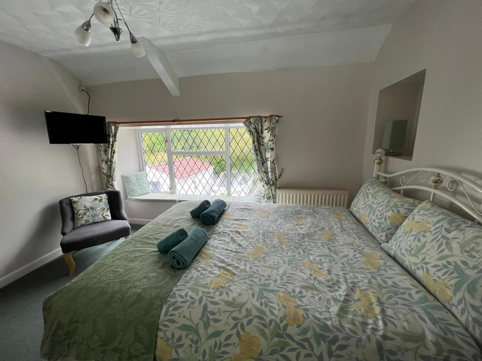 Cwmbach Guest House Neath Pokój zdjęcie